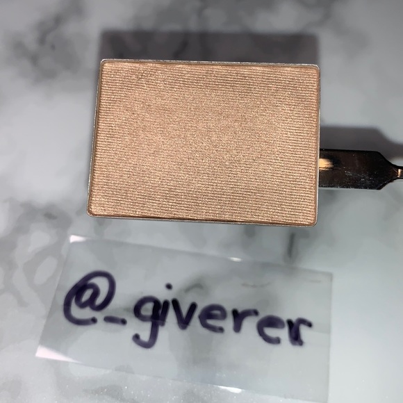 CYPRUS - NARS Original Single Shadow - Discontinued Large Magnetic Pans